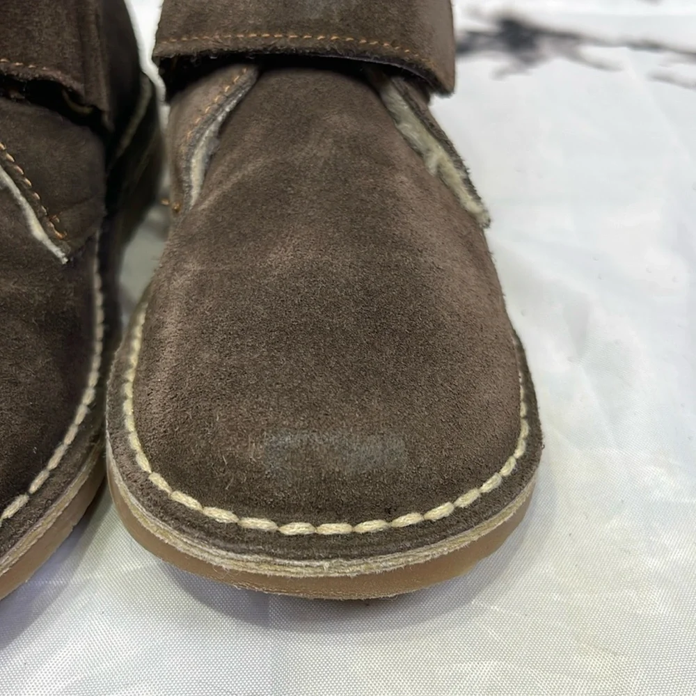 Boden boys suede